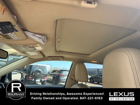 Used 2015 Toyota Highlander Limited image 3