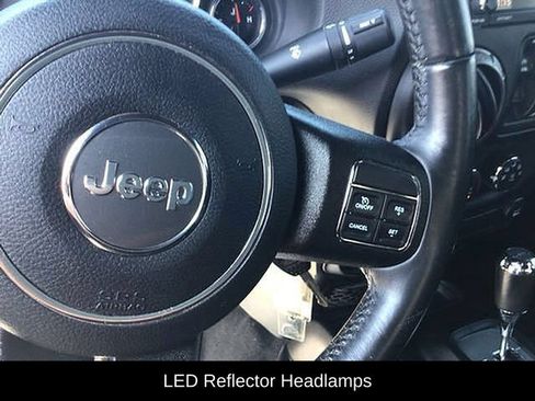 Used 2018 Jeep Wrangler Unlimited Sport AWD/4WD image 24