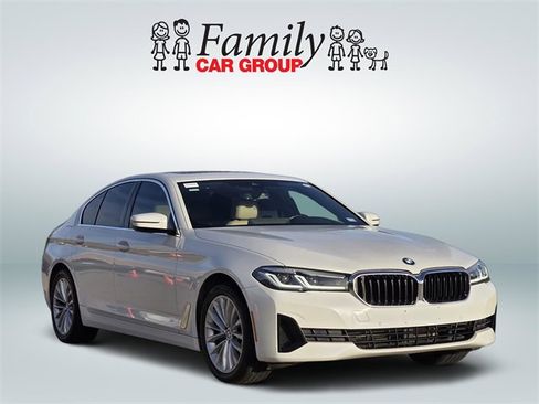 Used 2021 BMW 530i image 2