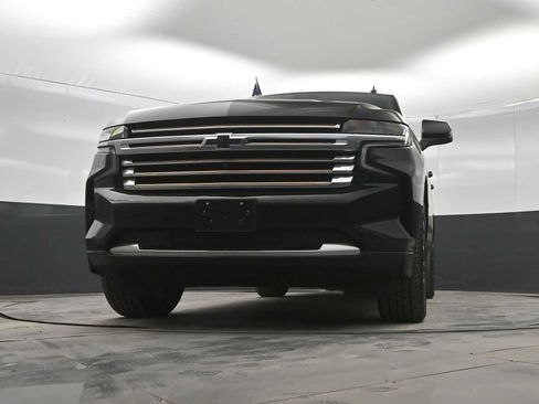 Used 2023 Chevrolet Tahoe High Country AWD/4WD image 32