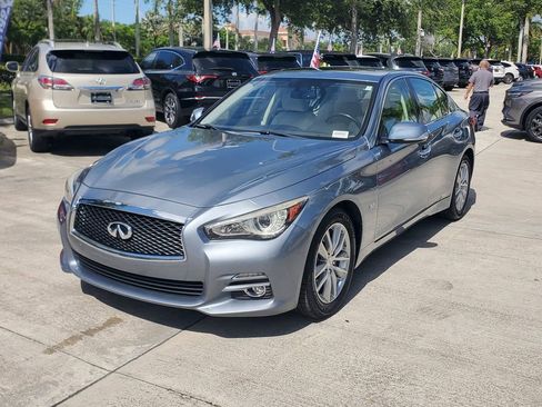 Used 2017 INFINITI Q50 3.0t Premium w/ 3.0T Premium Plus Package AWD/4WD image 3