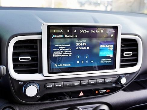 New 2025 Hyundai Venue Limited image 29