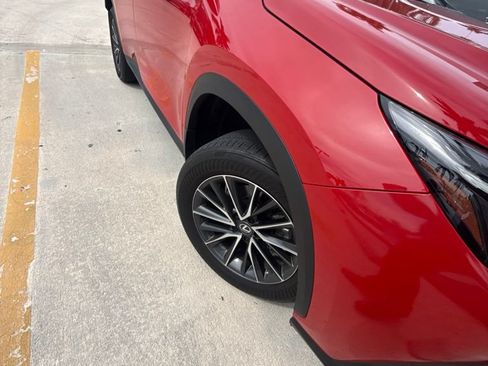 Certified 2025 Lexus NX 250 FWD w/ Towing Package (2000 Lbs) image 6