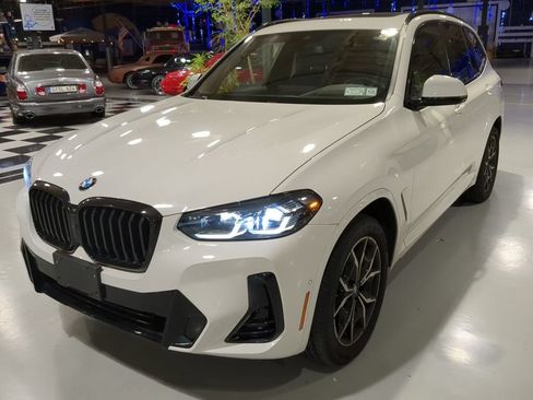 Used 2024 BMW X3 xDrive30i w/ Premium Package AWD/4WD image 1