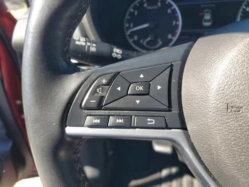 Certified 2021 Nissan Sentra SR w/ SR Premium Package image 18