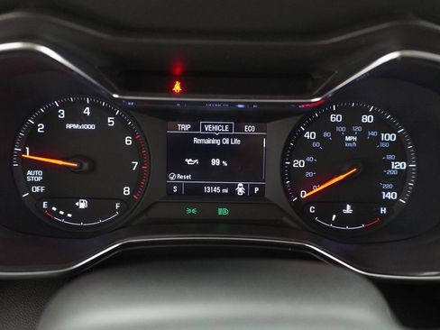 Used 2023 Chevrolet TrailBlazer LT FWD image 23