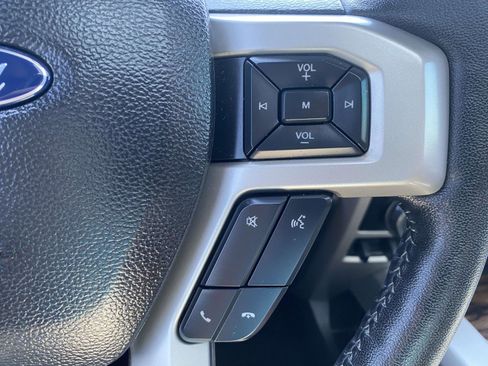 Certified 2018 Ford F150 Lariat w/ Equipment Group 502A Luxury AWD/4WD image 22