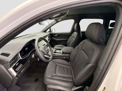 Certified 2025 Audi Q7 2.0T Premium Plus w/ Premium Plus Package image 18