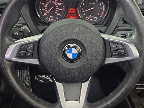 Used 2015 BMW Z4 sDrive28i image 26