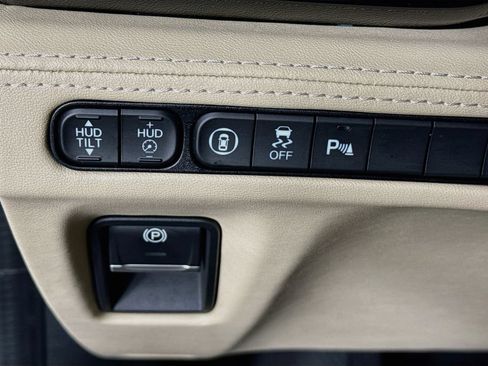 Used 2022 Acura MDX w/ Advance Package AWD/4WD image 11