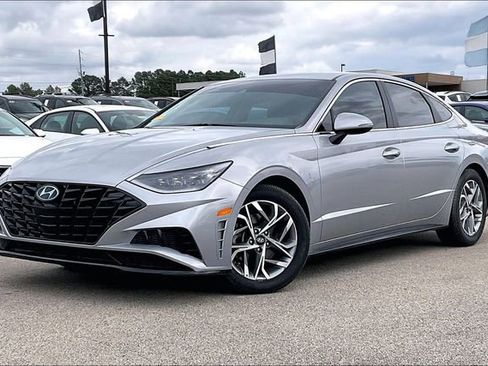 Certified 2023 Hyundai Sonata SEL image 2