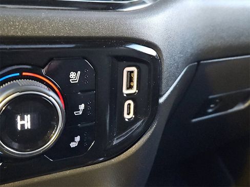 Certified 2024 Chevrolet Silverado 1500 ZR2 w/ Technology Package image 19