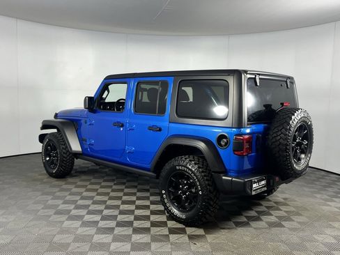 Used 2022 Jeep Wrangler Unlimited Sport image 10