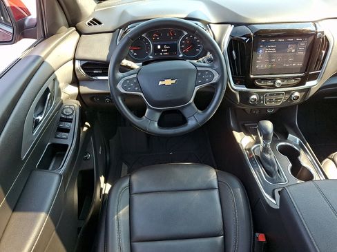 Certified 2023 Chevrolet Traverse LT w/ LT Premium Package AWD/4WD image 12