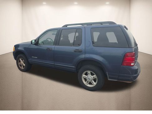 Used 2005 Ford Explorer XLT RWD image 8