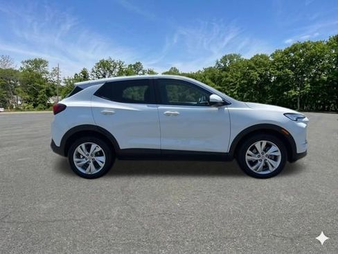 Used 2024 Buick Encore GX Preferred FWD image 10