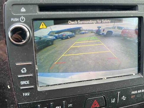 Used 2017 Buick Enclave Leather image 21