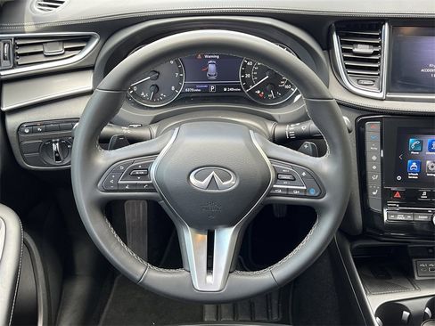 Used 2025 INFINITI QX50 Luxe image 20
