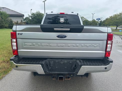 Used 2021 Ford F250 XLT w/ XLT Premium Package AWD/4WD image 6