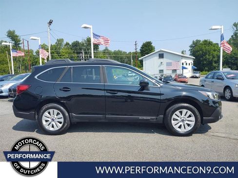 Used 2018 Subaru Outback 2.5i Premium image 2