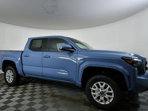 New 2026 Toyota Tacoma SR5 image 9