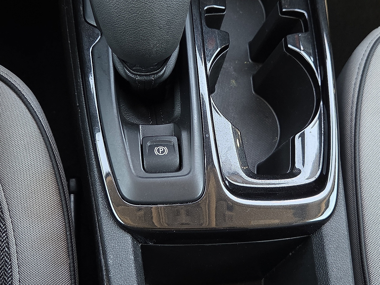 Used 2025 Chevrolet TrailBlazer LT FWD image 18
