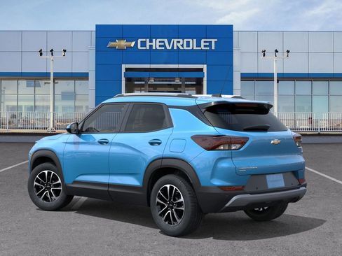 New 2026 Chevrolet TrailBlazer LT w/ Convenience Package image 3