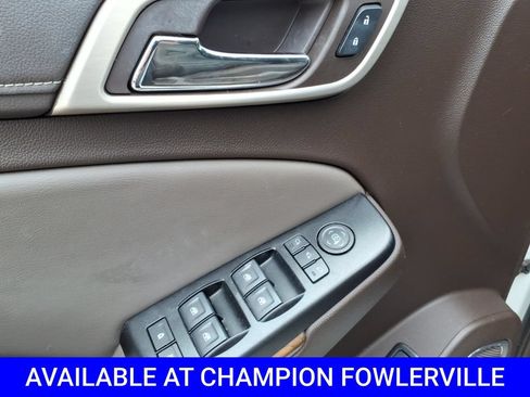 Used 2019 GMC Yukon XL Denali w/ Denali Ultimate Package AWD/4WD image 13
