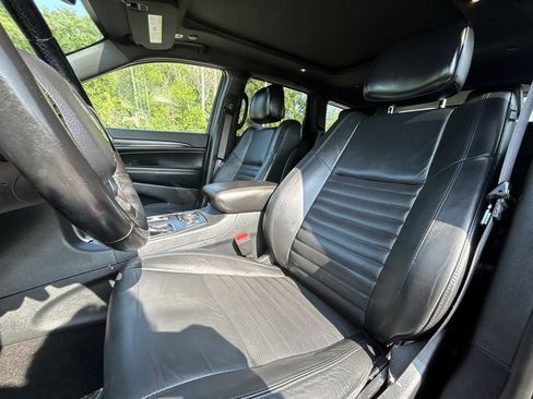 Used 2020 Jeep Grand Cherokee Limited X AWD/4WD image 13