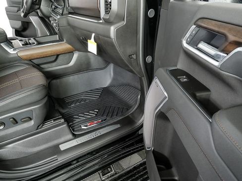 New 2026 Chevrolet Silverado 2500 High Country w/ Midnight Edition image 25