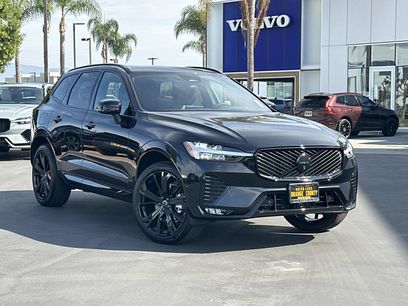 New 2026 Volvo XC60 B5 Ultra w/ Climate Package PRO