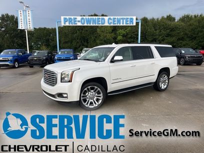 Used 2020 GMC Yukon XL SLT w/ Premium Edition