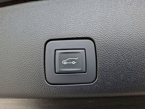 Certified 2023 Buick Encore GX Select w/ Sport Touring Package AWD/4WD image 28