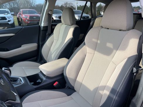 Used 2024 Subaru Outback Premium image 22