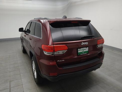 Used 2018 Jeep Grand Cherokee Laredo AWD/4WD image 5