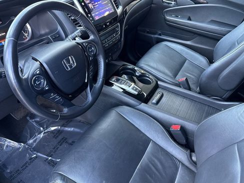 Used 2016 Honda Pilot Touring image 4