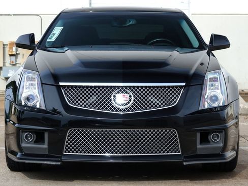 Used 2009 Cadillac CTS V RWD image 16