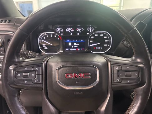 Used 2020 GMC Sierra 1500 AT4 w/ AT4 Premium Package image 13