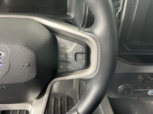 Used 2022 Ford Bronco Big Bend image 19