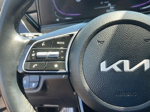 Used 2025 Kia Seltos S AWD/4WD image 14