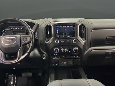 Used 2023 GMC Sierra 3500 AT4 w/ AT4 Preferred Package AWD/4WD image 11