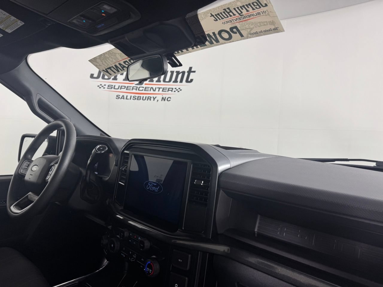 Used 2025 Ford F150 STX w/ Equipment Group 200A AWD/4WD image 27