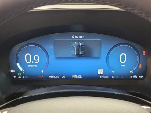 Certified 2025 Ford Escape Platinum image 24