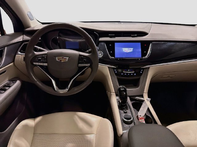 Used 2024 Cadillac XT6 Premium Luxury AWD/4WD image 21