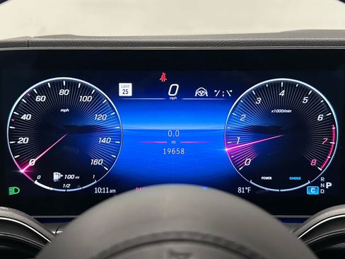 Used 2024 Mercedes-Benz GLS 450 4MATIC image 29
