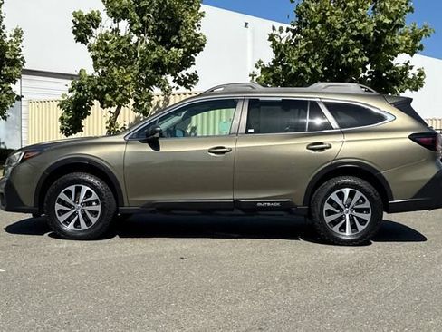 Used 2021 Subaru Outback Premium w/ Popular Package #1 AWD/4WD image 7