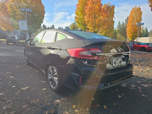 Used 2019 Honda Clarity Plug-In Hybrid image 5