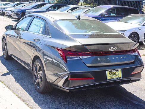New 2026 Hyundai Elantra SEL Sport w/ Cargo Package FWD image 7