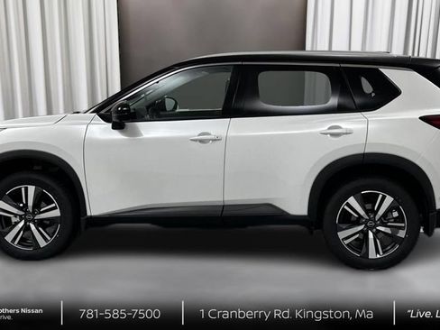 Used 2024 Nissan Rogue SL w/ SL Premium Package AWD/4WD image 8