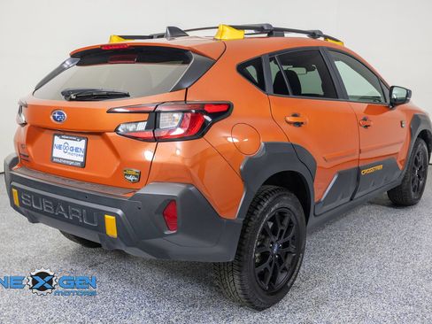 Used 2025 Subaru Crosstrek 2.5i Wilderness AWD/4WD image 7